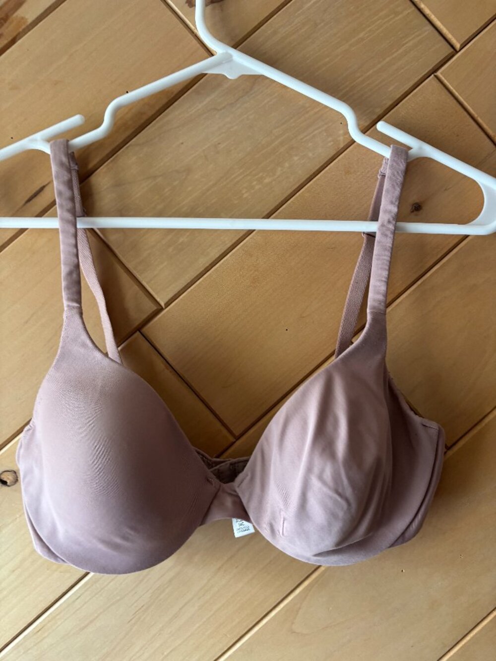 Victoria's Secret IPEX full coverage bra size 34C